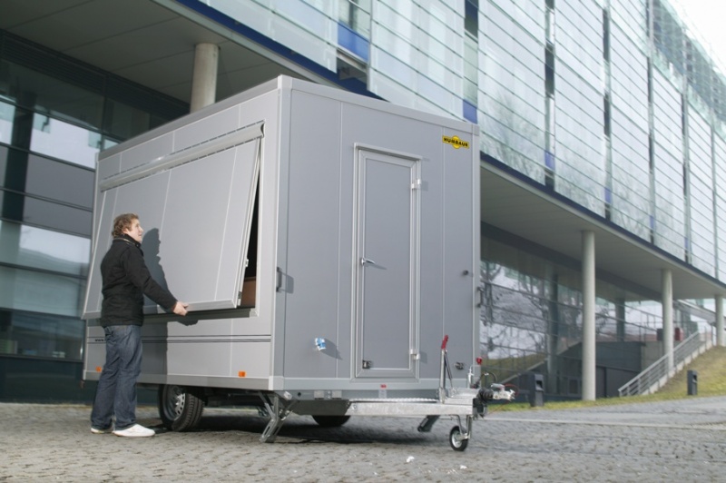 Humbaur HVK enkelasser verkoopwagen met universele inrichting